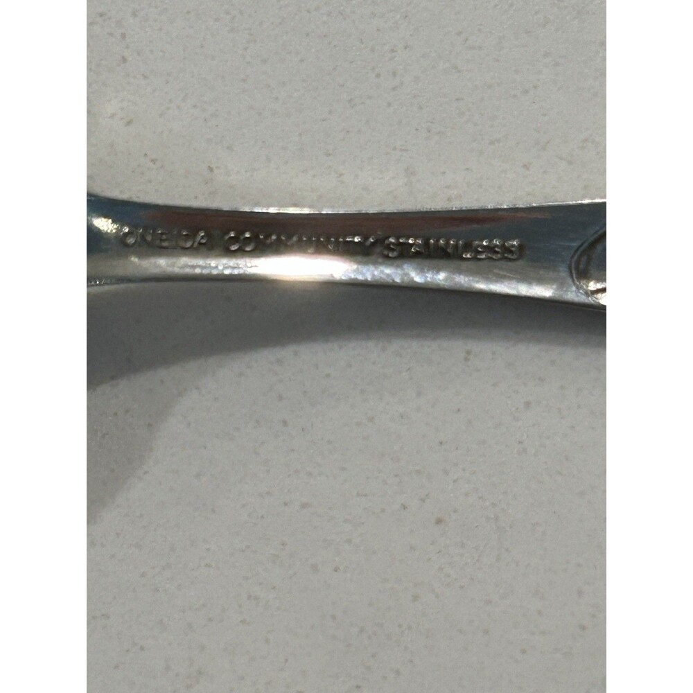 Oneida Peter Rabbit Stainless Flatware - Picture 2 of 2